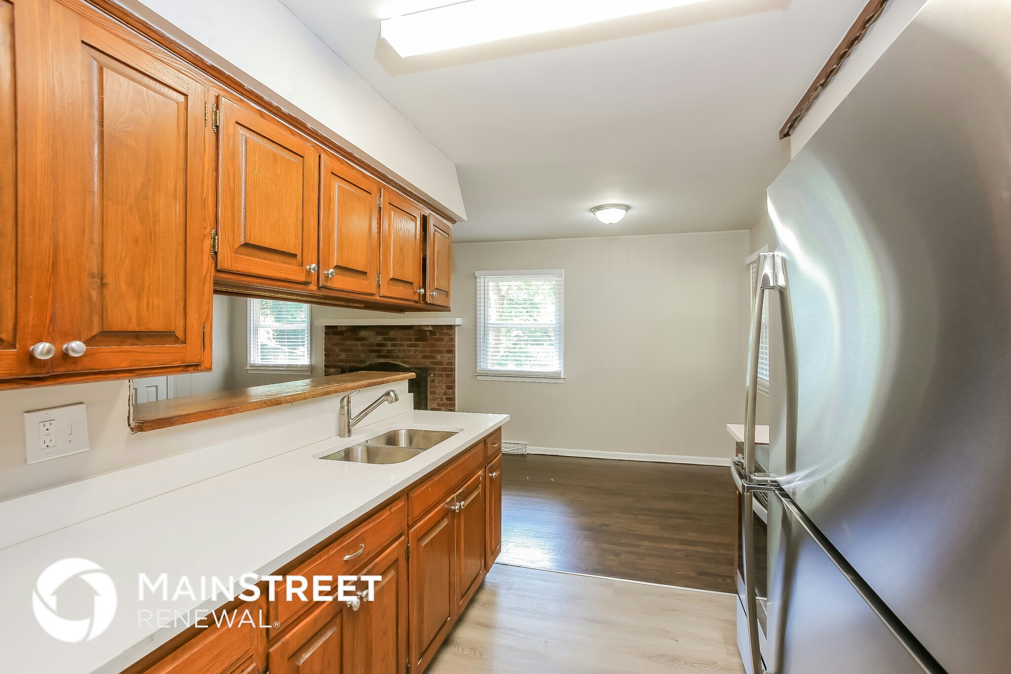 Building Photo - 6208 N Wayne Ave