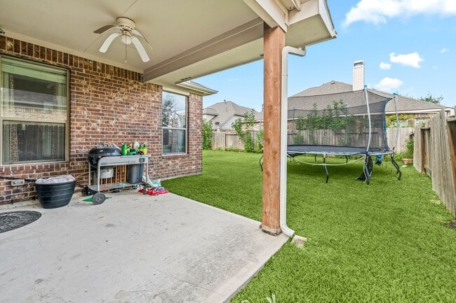 Building Photo - 5110 Ruby Rock Way