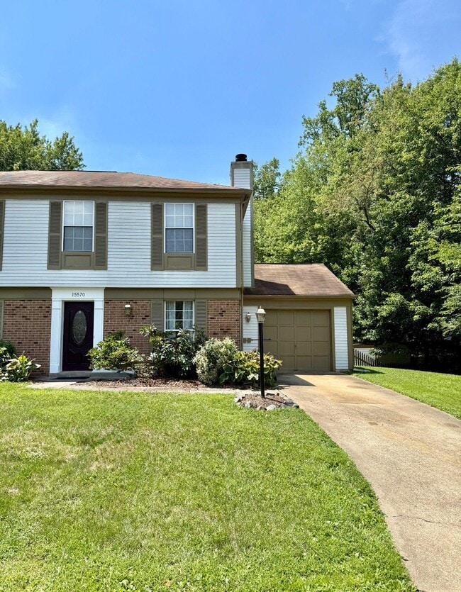 Building Photo - 15570 Northgate Dr