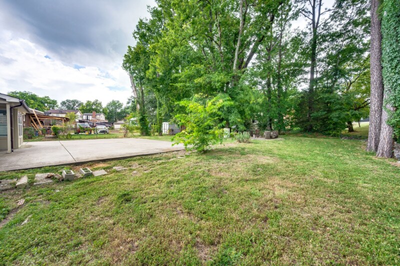 Building Photo - 5409 Country Dr