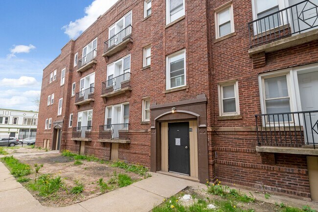 Building Photo - 6100 Eberhart