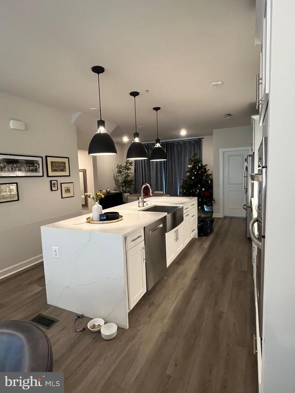 Building Photo - 209 Market Square NW