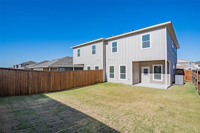 Building Photo - 708 Blackland dr