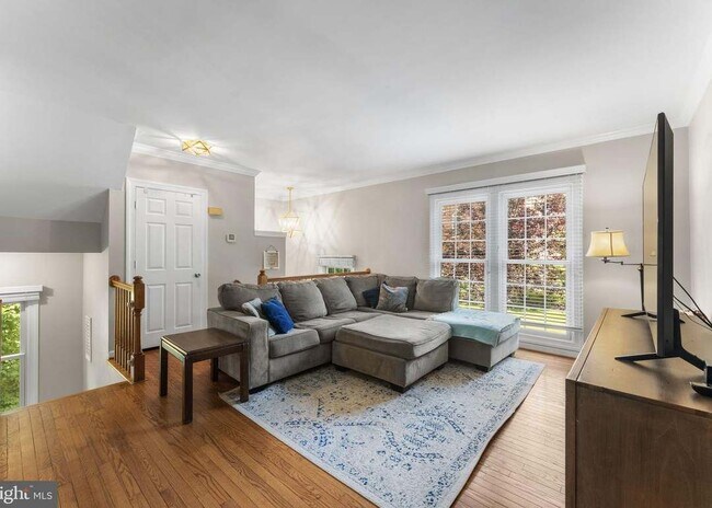 Building Photo - 12153 Abbey Glen Ct