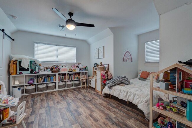 Building Photo - 10503 Metronome Dr