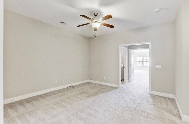 Building Photo - 2005 Kings Gate Ln