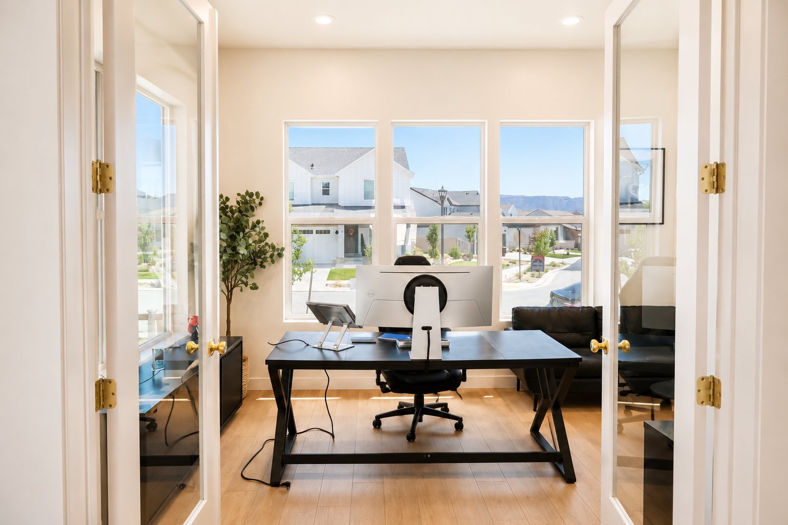 Building Photo - 3069 N Stardew St