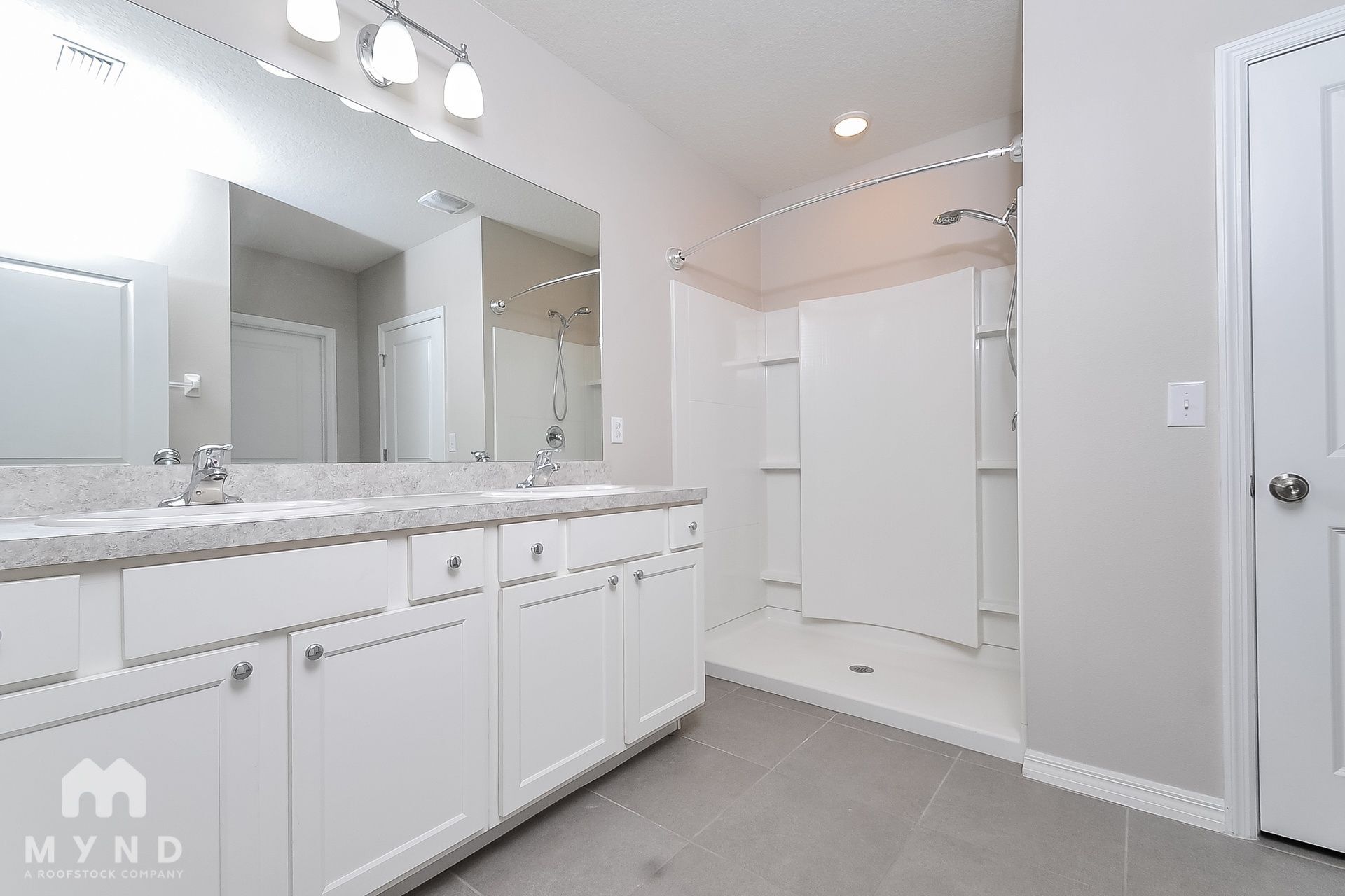 Building Photo - 14115 Arbor Pines Dr