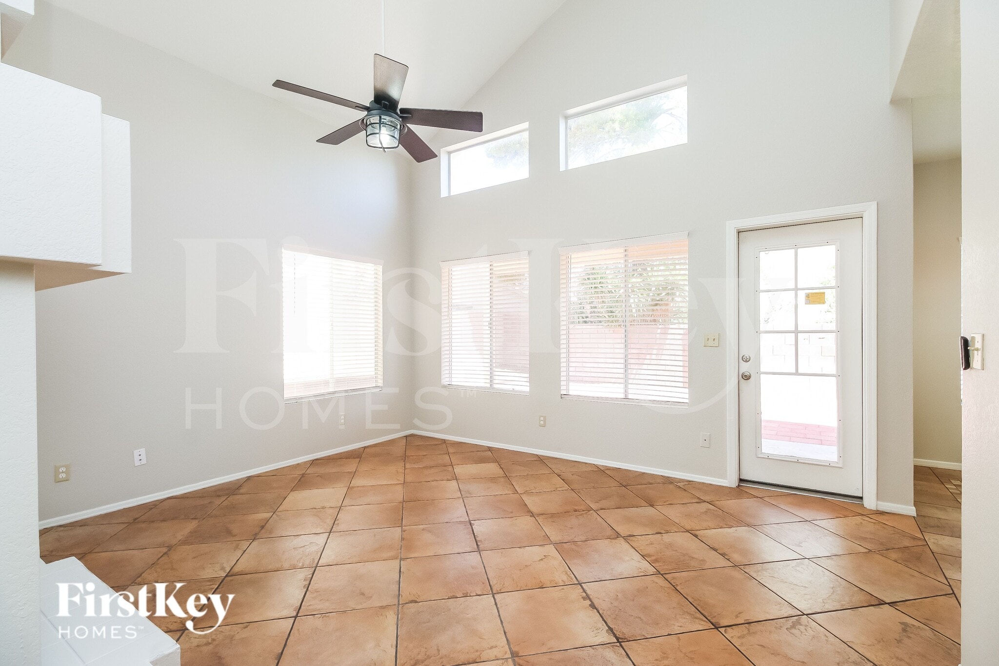 Building Photo - 3710 W Spinnaker Ln