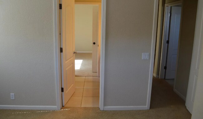 Building Photo - 4081 St Remy Ct