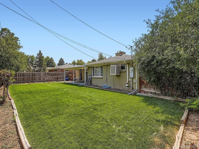 Building Photo - Impeccable brick ranch home for rent
