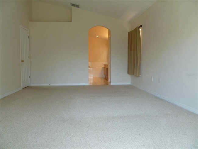 Building Photo - 6936 Cohasset Cir
