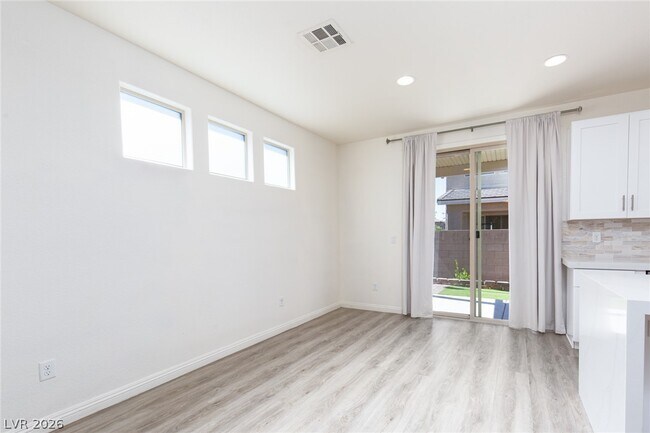 Building Photo - 9581 Aberdeen Ridge Ct
