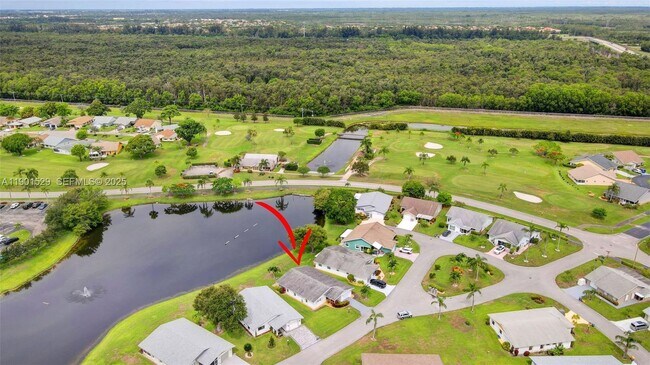 Building Photo - 3810 Rowena Cir