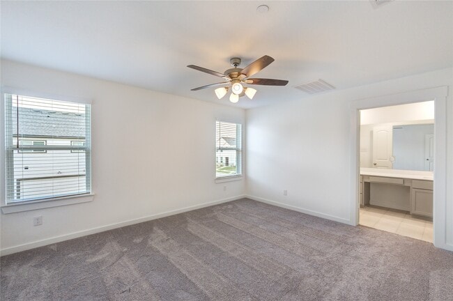 Building Photo - 11910 De Carvalho Ln