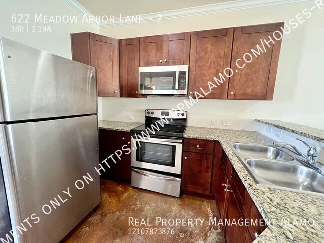 Building Photo - 622 Meadow Arbor Ln