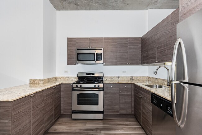 Building Photo - 235 W Van Buren St