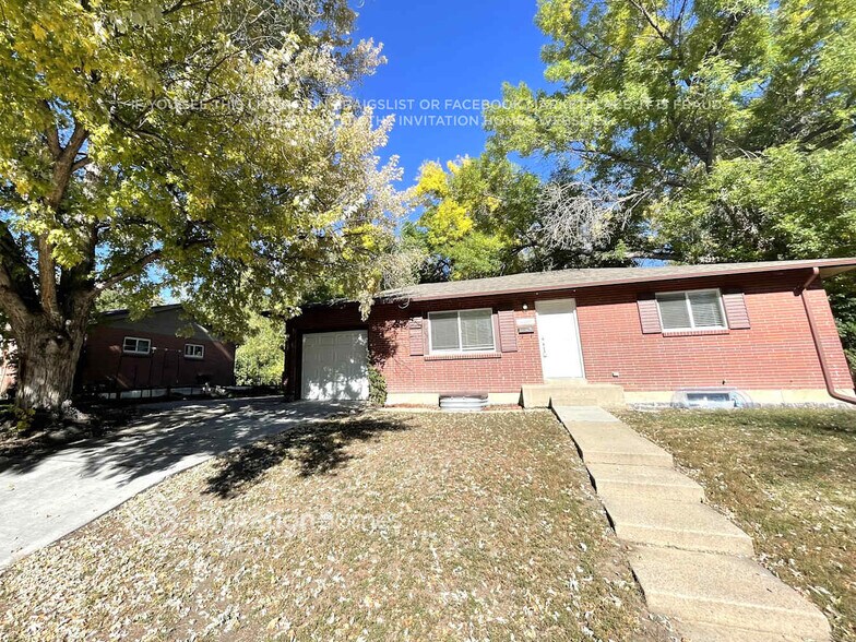 Building Photo - 6209 Brooks Dr