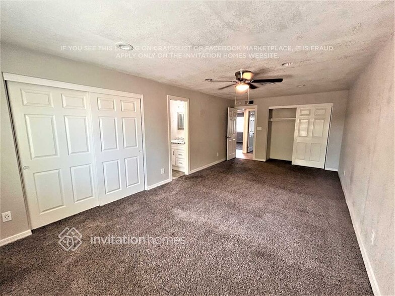 Building Photo - 3452 E Acoma Dr