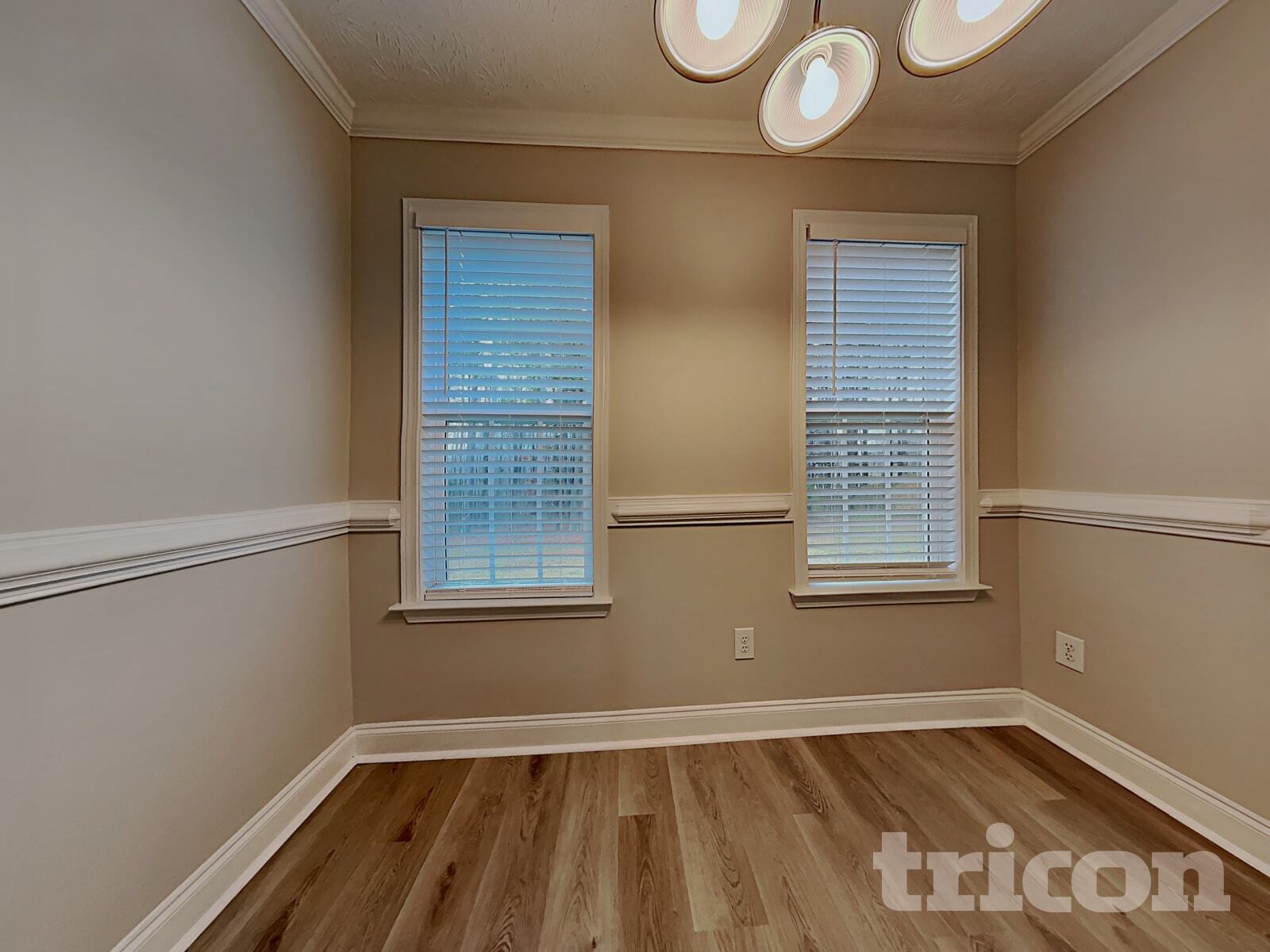 Building Photo - 110 Brooks Cir