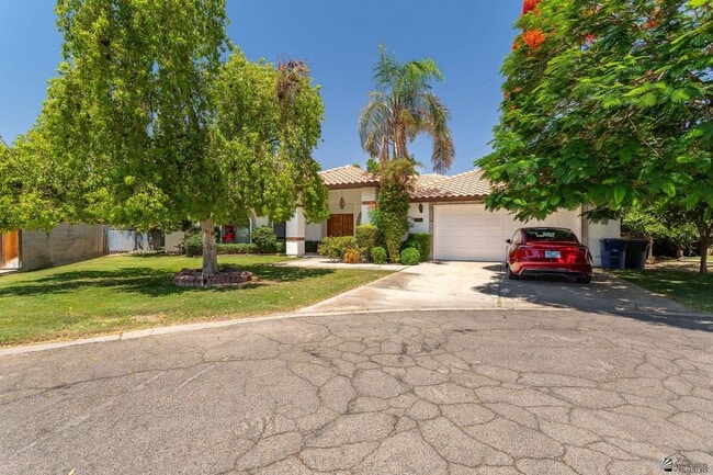 Building Photo - 3208 S Palomino Way