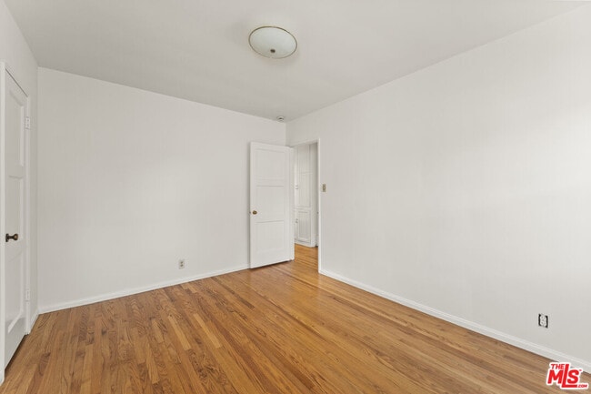 Building Photo - 5908 Abernathy Dr