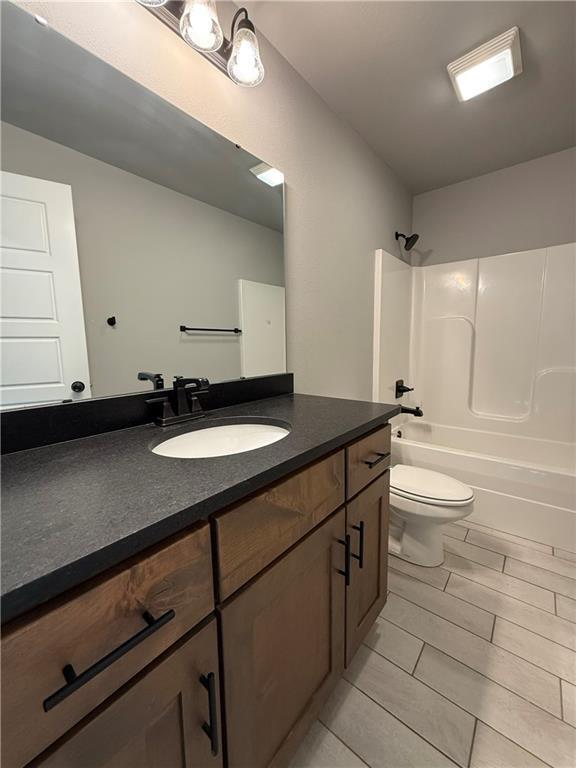 Building Photo - 348 Fox Cir