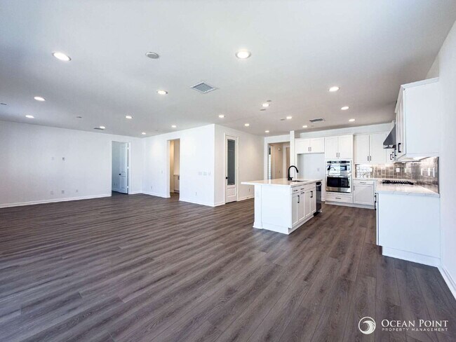Building Photo - Newly Built 5 Bedroom Home for Rent in Fillmore!