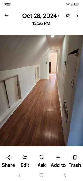 Building Photo - 13 Grove Pl