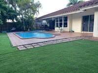 Building Photo - 14300 SW 152nd Pl