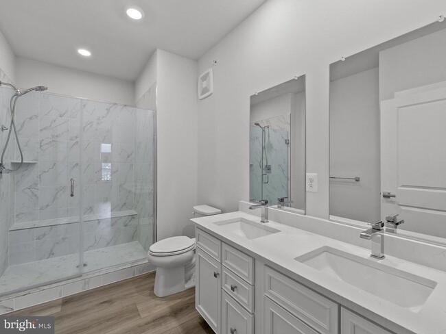 Building Photo - 12865 Mosaic Pk Wy