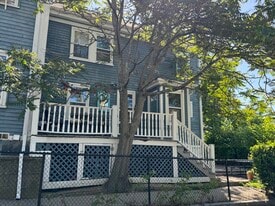 Building Photo - 120 Park St