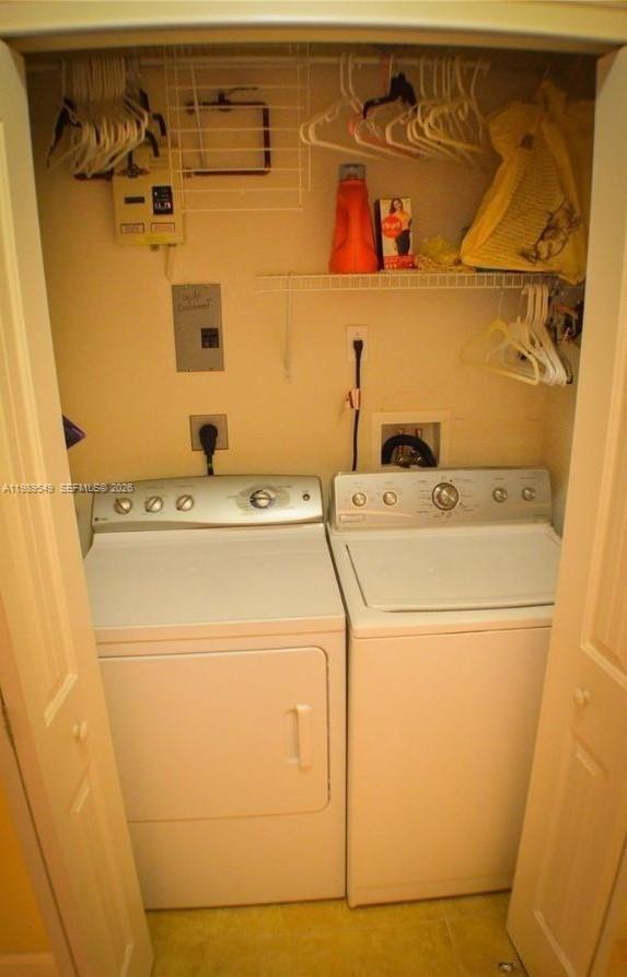 Building Photo - 7048 SW 83rd Ct