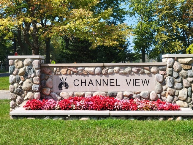 Building Photo - 9080 Windward Dr