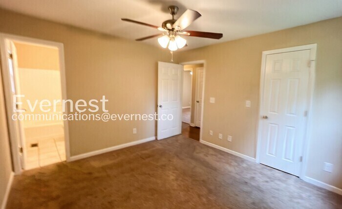 Building Photo - 61 Corley Ave