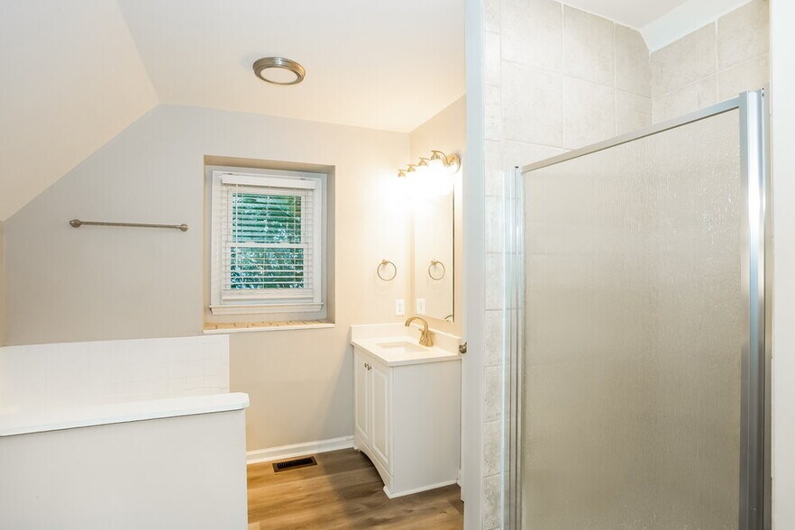 Building Photo - 3522 Fortis Ln