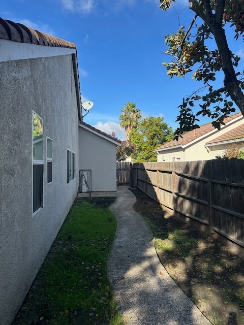 Building Photo - North Stockton 4 Bedroom 2 Bath Home