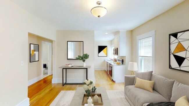 Building Photo - Deleaded * Runkle School District * 3-bed