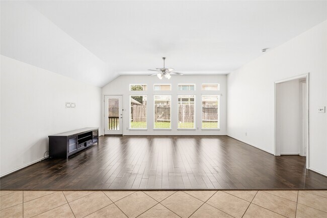 Building Photo - 3802 Windmill Links Dr