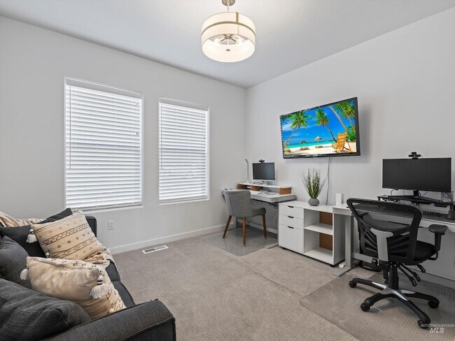 Building Photo - 1251 E Echelon Rdg Ln