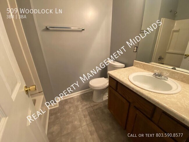 Building Photo - 509 Woodlock Ln