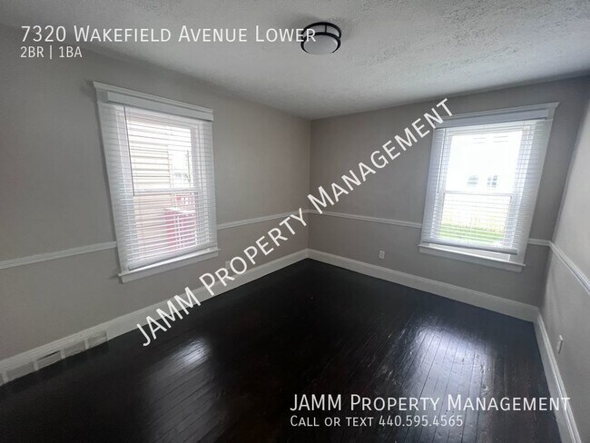 Building Photo - Detroit-Shoreway LOWER APT:  2-Bedroom 1-B...