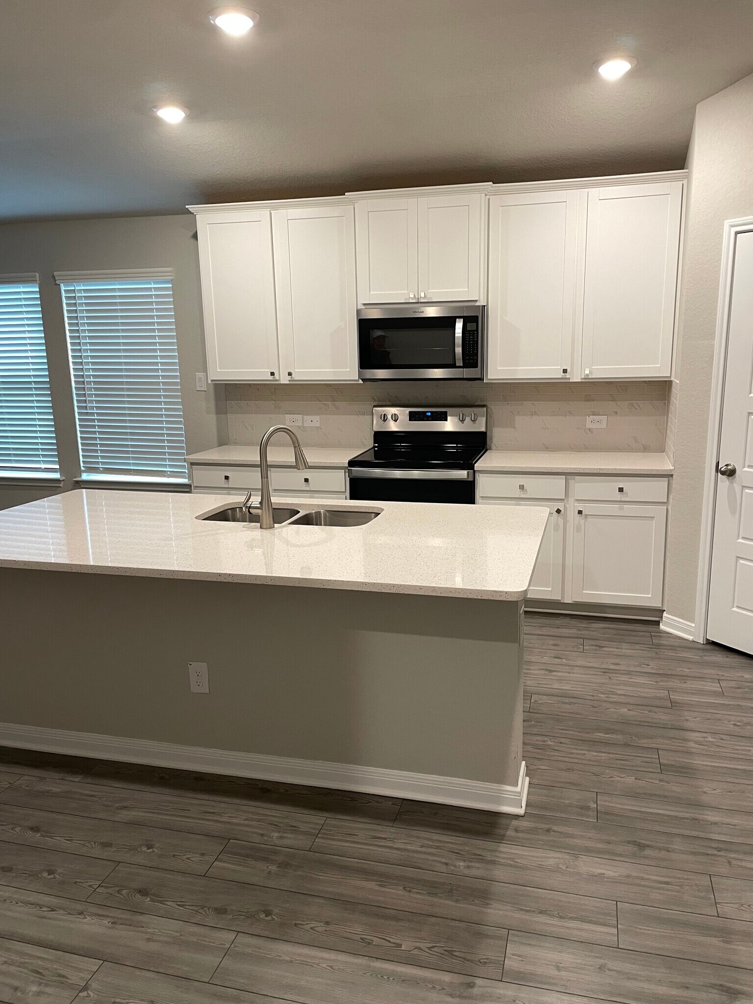 Building Photo - 3065 Charyn Way