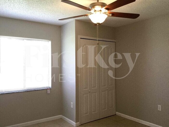 Building Photo - 649 Nardello Dr