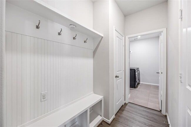 Building Photo - 7526 Cascades Pass Dr