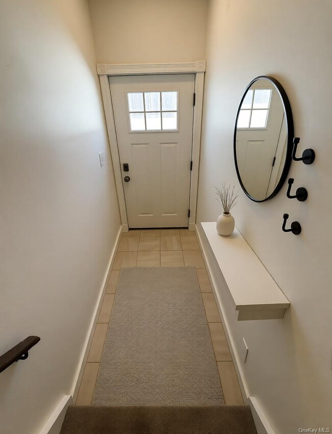 Building Photo - 24 St James Pl