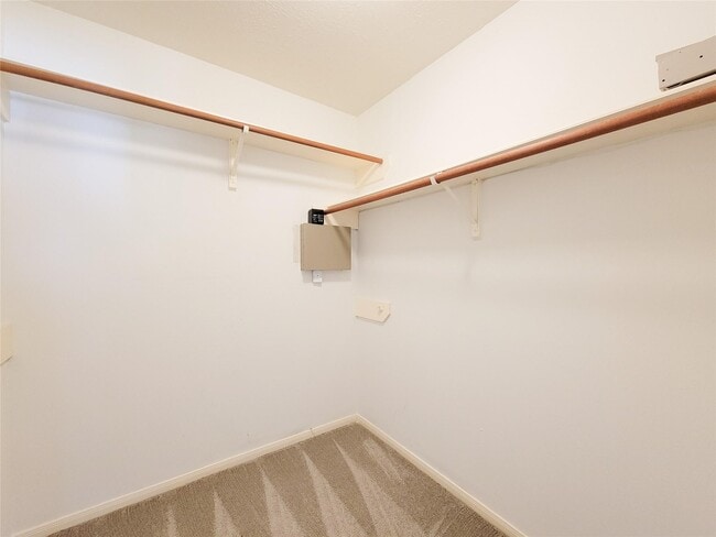 Building Photo - 13602 Somersworth Dr