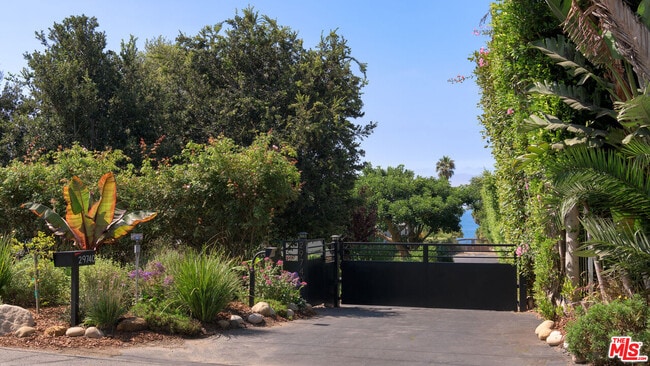 Building Photo - 29740 Baden Pl