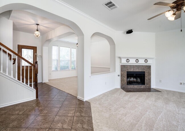 Building Photo - 9909 Delamere Dr