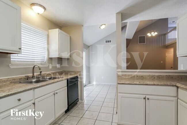 Building Photo - 4831 Tealgate Dr
